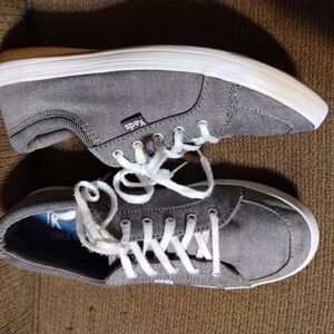 Keds Women Gray Casual Sneakers,Size 6